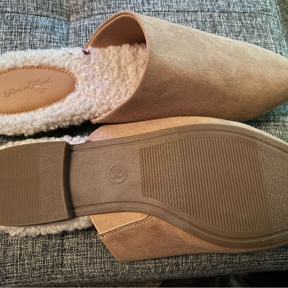 Universal Thread Women's Tan Mules with Plush Lining